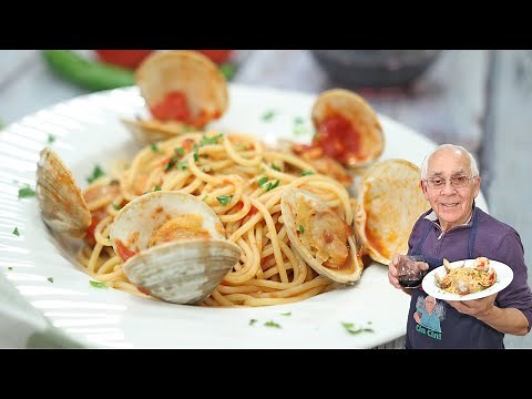 Pasta with Clams in Red Sauce