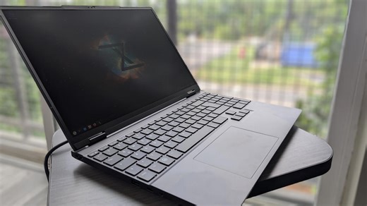 After testing this Linux laptop, I understand why MacBooks are the superior choice