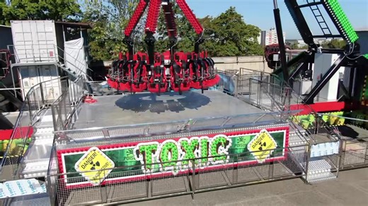 Another beautifully designed extreme ride with facing out cars. Picked up last week 🍀 | FUN LIGHT