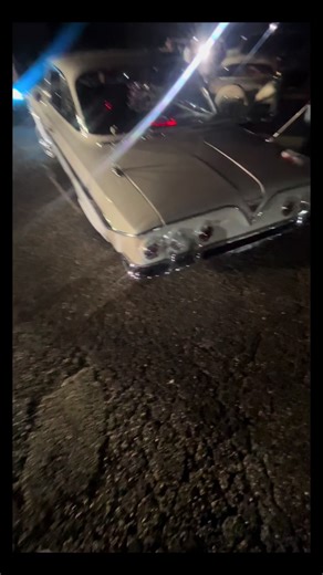 1961 impala #61 #1961impala #impala #rims #whitewall #hopper #lowrider #lowriders #low #lowloow #bubbletop