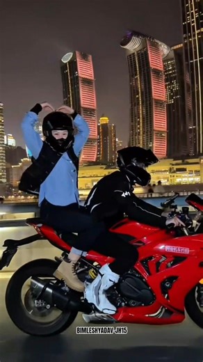 Couple Bike Rider🔥😎#couple #bikelover #bikeride #rider #motovlog #stunt #viral #trending #ytshorts