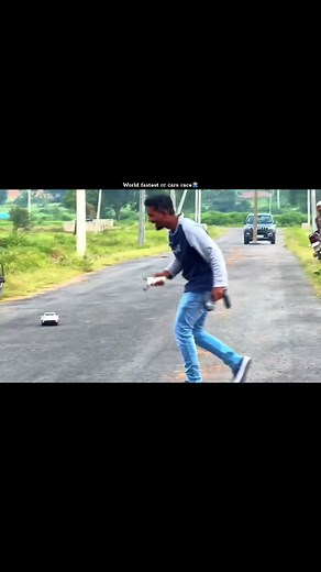 Thrilling RC Car Race: World's Fastest Speedsters on Track!