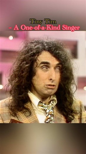 Tiny Tim – A One-of-a-Kind Singer 🎤✨ His voice, his style, and his stage presence were truly unforgettable. A performer like no other who left a unique mark on music history. Featuring Tiny Tim. #TinyTim #UniqueVoice #MusicLegend #ClassicMusic #FYP