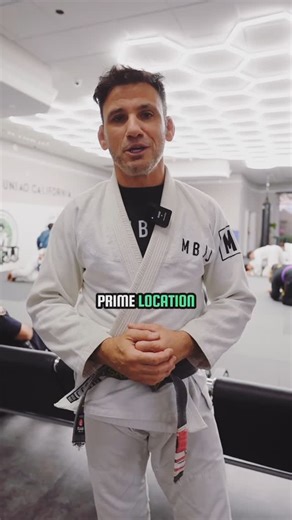 MBJJ - Minc Brazilian Jiu-Jitsu on Instagram: "Welcome to MBJJ MINC BRAZILIAN JIU JITSU – @mbjjacademy ,Silicon Valley’s World-Class Academy ✨ At MBJJ, we are working nonstop to deliver and improve a unique experience. From coaching, community, networking, belonging, cleaning, modern facilities, and safety , everything here is made with love, professionalism, and true dedication. “I’m Professor Pedro Minc, 8x IBJJF American National Champion. At MBJJ, I’ve built a place where students don’t just