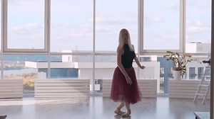 Professional Dancer Ballet Dancer Spinning On Stock Footage Video (100% Royalty-free) 1017909955 | Shutterstock