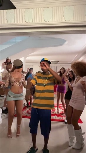 BOLA UMA VELA DO TRAVA O CHIP - MC MENO K - SOU MALUCO DO PEDAÇO