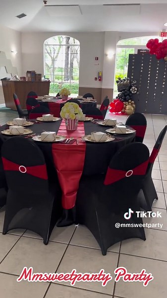 Hollywood Graduation Decorations for Class of 2023 🎓🎬🎞️