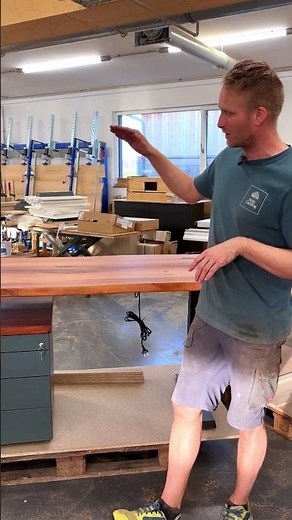 Custom-designed, exclusive solid wood office furniture | Holz-Liebling