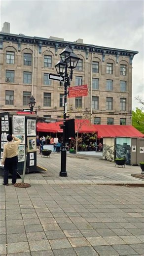 Old Montreal Walking Streets