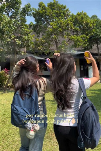 Dry shampoo Grace and Glow untuk rambut bervolume — cara pakai cepat