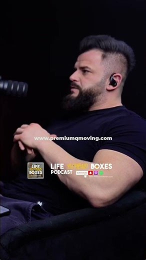 Explore Your New Neighborhood Post-Move 🗺️