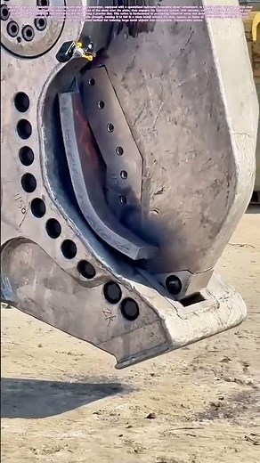 Shearing Steel: How Hydraulic Jaws Snap Through an Inch of Iron