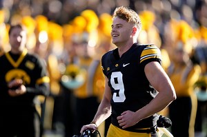 Michigan State football legend’s NCAA record broken after more than 80 years