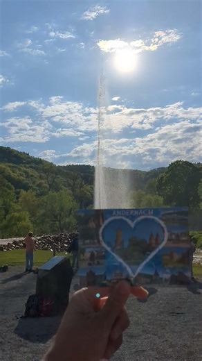 60 meters! The world’s tallest cold-water geyser 🇩🇪 #WorldRecord #GeysirAndernach #Germany #Rhein