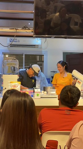 Demo ng Achievers dito sa Isabela sana panoorin nyo kahit mahaba 😁🙏🏻 Thanks again sa worth it na demo and products Achievers Food and Bakery Ingredients Corporation and @freshly packaging .,until our next meeting po ulit🙏🏻😍 Demo Venue Shop N Bake | Mrs. T Cakes & Pastries