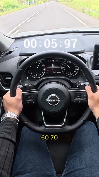 “SUV, but it drives pretty fast 😳 | Qashqai 1.3 DIG-T 158 HP”