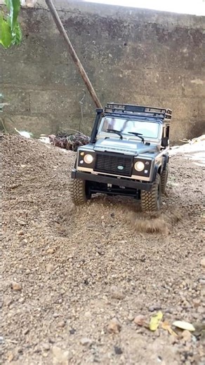 Defender 90 Rc crawler running brack slow motion action 🚙🎮 #rctoys #rccar #rclife #rccrawler