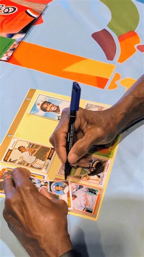 Orioles legend Al Bumbry made one collector’s day at the Triple Crown Card Derby, taking the time to sign every single card they brought. Class act, Hall of Famer! 🧡⚾ #AlBumbry #TripleCrownCardDerby #OriolesLegend #EmpoweredCommunityInitiative | Empowered Community Initiative