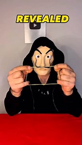 AMAZING RUBBER BAND MAGIC TRICK REVEALED 🪄 #magic #foryou #tricks #magician #magictricks | The Mask Magic Tricks Revealed