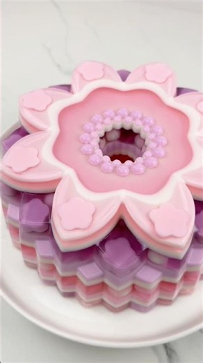 making a purple pink bloom jelly cake 💜🩷💜🩷💜🩷