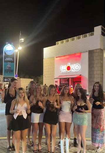 Experience Barcelona Nightlife with FRDEZ Guest List