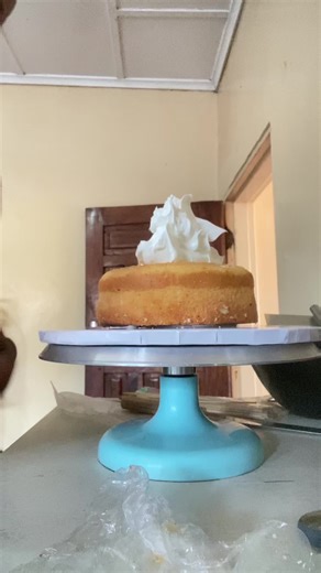 Expert Tips for Silhouette Cake Decorating Techniques