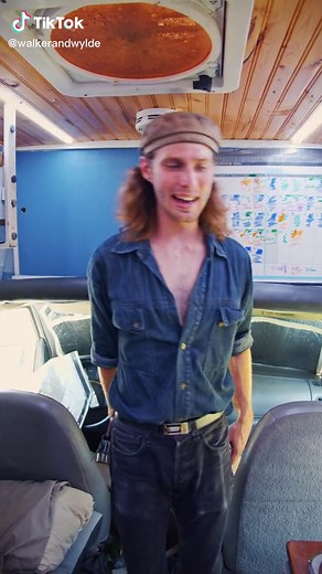 #libraries #usa #comedy #review #satire #tour #walkerandwylde