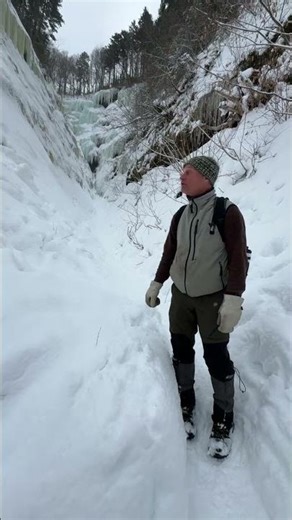 A Winter Hike to the Fundy Amphitheatre in New Brunswick