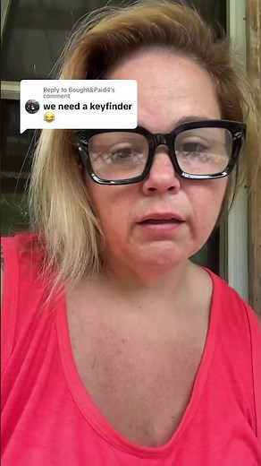 Reviewing a Small and Lightweight Key Finder: A Must-Have Gadget for Forgetful People!