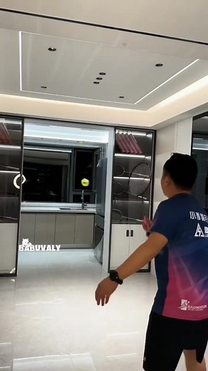 ✅Indoor Batminton Trainer Set Box👇 1* Badminton Bat with Bag 3* Badminton Shuttlecock 3* Hook * Elastic | Kitchen Parlour