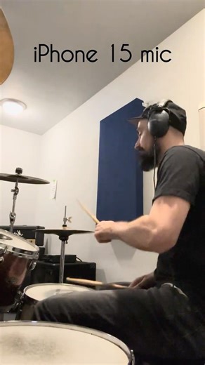 Yamaha EAD10 vs iPhone 15 comparison