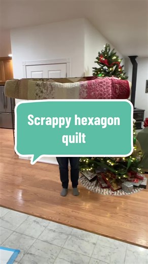 Scrappy Hexagon Quilt for the Perfect Holiday