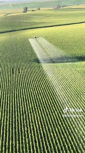 The Advantages of Spray Helicopters in Agriculture