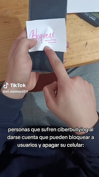 ¿Cómo apagar tu celular para evitar ciberbullying?