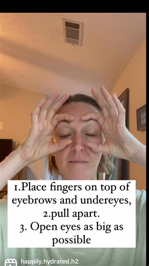 You don’t need surgery, all you need in consistent eye exercises. #droopyeyes #droopyeyelids #facefitness #facefit | Alayna Schmidtke