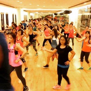 1.1K views · 56 reactions | Bringing back the hits and feeling the music with 'LENTO'. #Zumba | Fitness Beatz - Dance Fitness & Zumba | Facebook