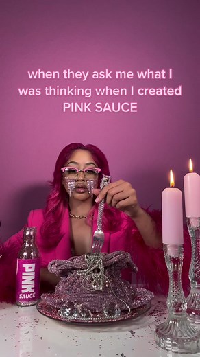 PINK SAUCE QUEEN 👑💖🤤 (@chef.pii)’s video of Pink Sauce