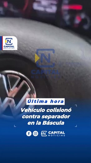 #Accidente | Un accidente de tránsito tuvo lugar hace pocos minutos en la báscula. El informe inicial sugiere que el individuo que realizaba la maniobra del automotor no pudo mantener el control del mismo, resultando en un impacto directo contra el separador vial. (Noticia en desarrollo) | Capital Noticias