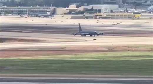 🇺🇸🇮🇱 BREAKING: Israeli Channel 12 reports that U.S. Air Force KC-135 Stratotanker tankers are departing Ben Gurion International Airport, where they’ve been operating as a major staging base for U.S. aerial refueling missions supporting long-range strikes in the war with Iran.