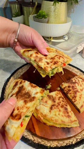 Delicious Shortcut Parata Pie Recipe to Try