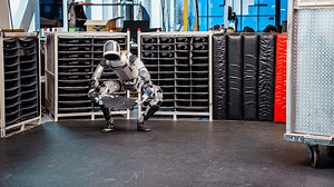 Hyundai to buy tens of thousands Atlas robots from Boston Dynamics