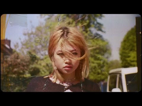 Cologne lyrics - beabadoobee | Last.fm