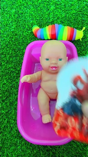 Full of 3 Rainbow Bath Tubs Candy with M&M's & Magic Slime Cutting Video