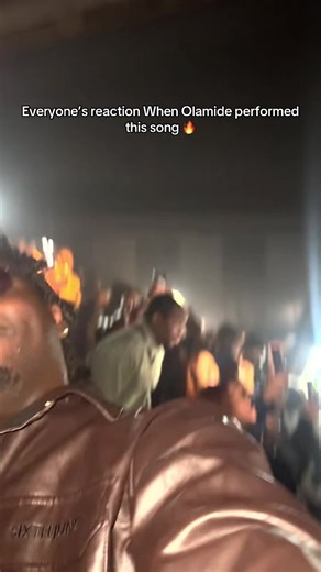 This song made the baddies behind me lose composure 😂🔥🔥 #olamideconcert #olamide