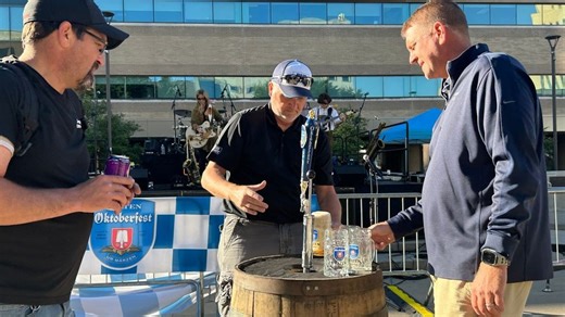 Appleton's Octoberfest Saturday: street party, vendors, and beer on College Ave