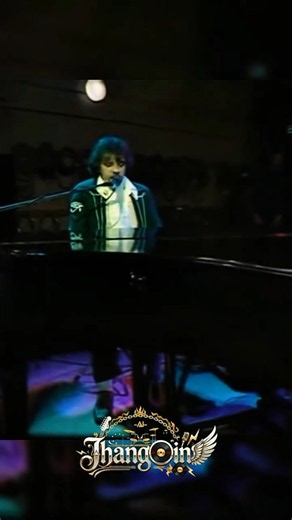 Procol Harum: Classic 70s Live Performance 🎩⚡️ #GaryBrooker #procolharum #shorts #jhangoin