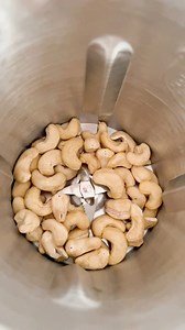 ✨LINK IN COMMENTS ✨ #amazonfavorites #amazonmusthaves #amazonfinds #amazonbathroom #amazonbathroomfinds #amazonkitchenfinds #amazonkitchengadgets #bathmat #nutmilk #dairyfree #dairyfreerecipes #weights #gymmotivation #gymlife #weightsforwomen | Anya Bumag