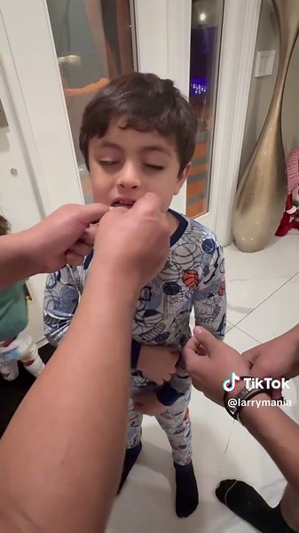 Exploring Larry Hernández and His Cumbia Legacy