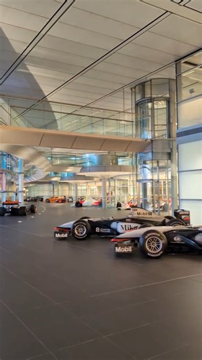McLaren Technology Centre