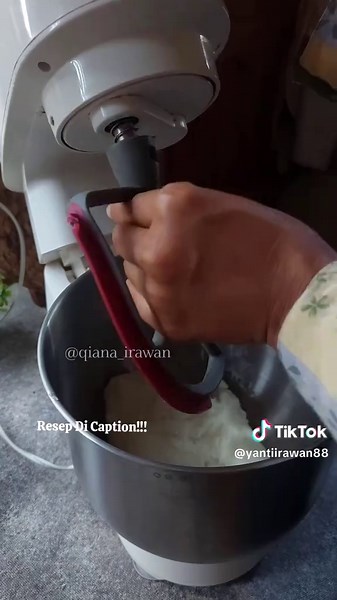 Resep Butter Cream Sederhana yang Kokoh dan Enak